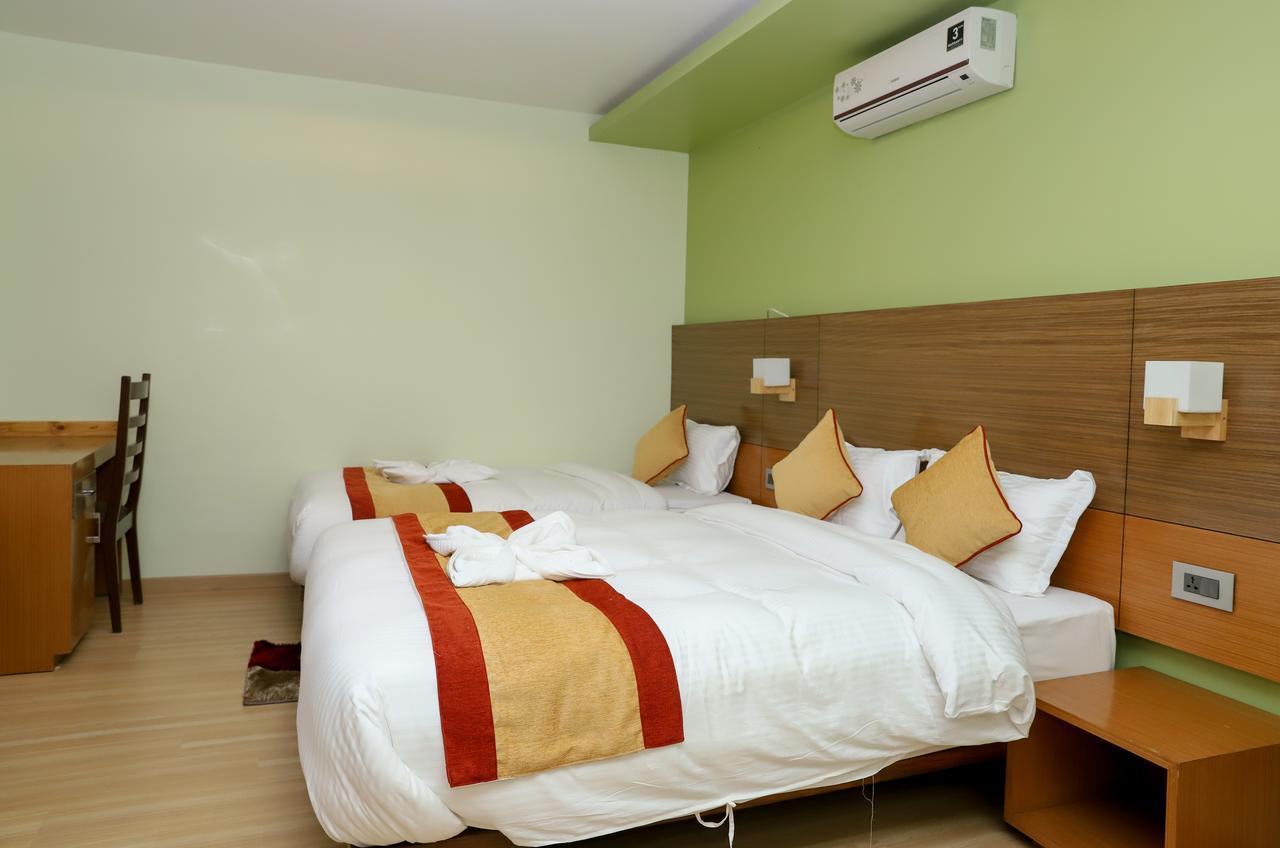 Retro Hotel And Spa Kathmandu Exteriör bild