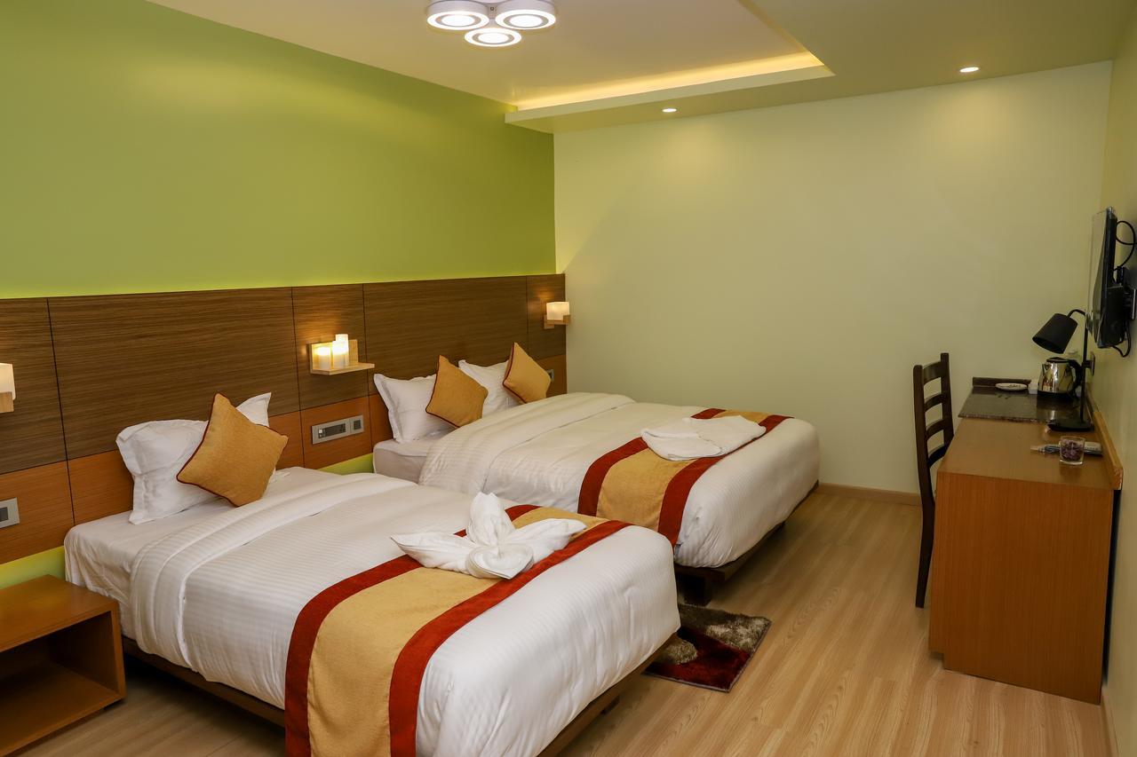 Retro Hotel And Spa Kathmandu Exteriör bild